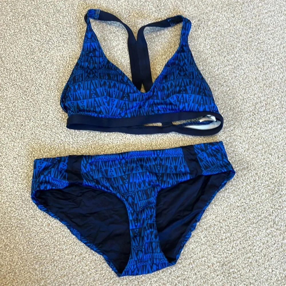 Patagonia Tribal Print Swim Top S - Picture 2 of 3